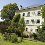 Schloss Lind - Außenansicht